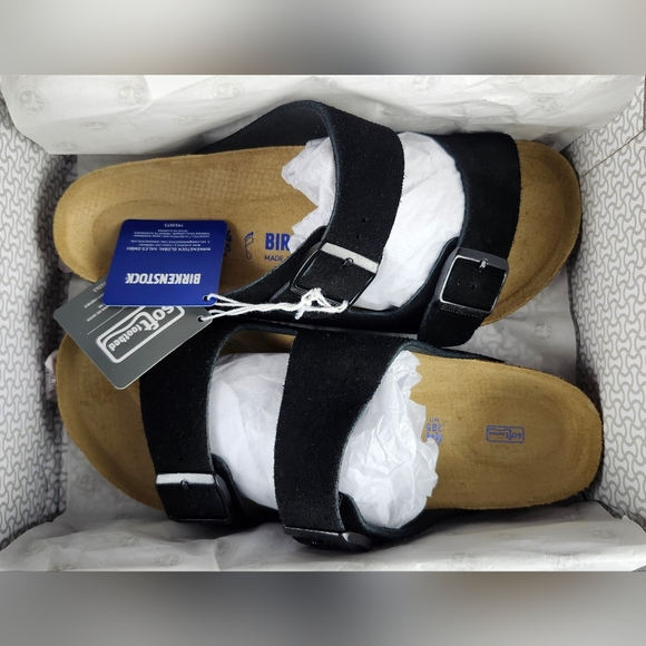 Birkenstock Arizona BS Black Sandals.